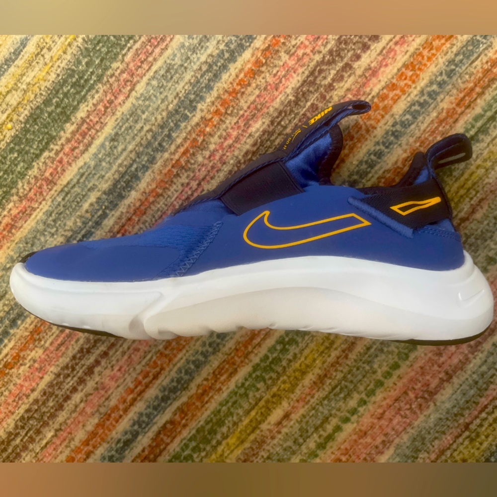 Nike Flex Plus Run - size 2Y - Blue; Worn once; Near perfect condition